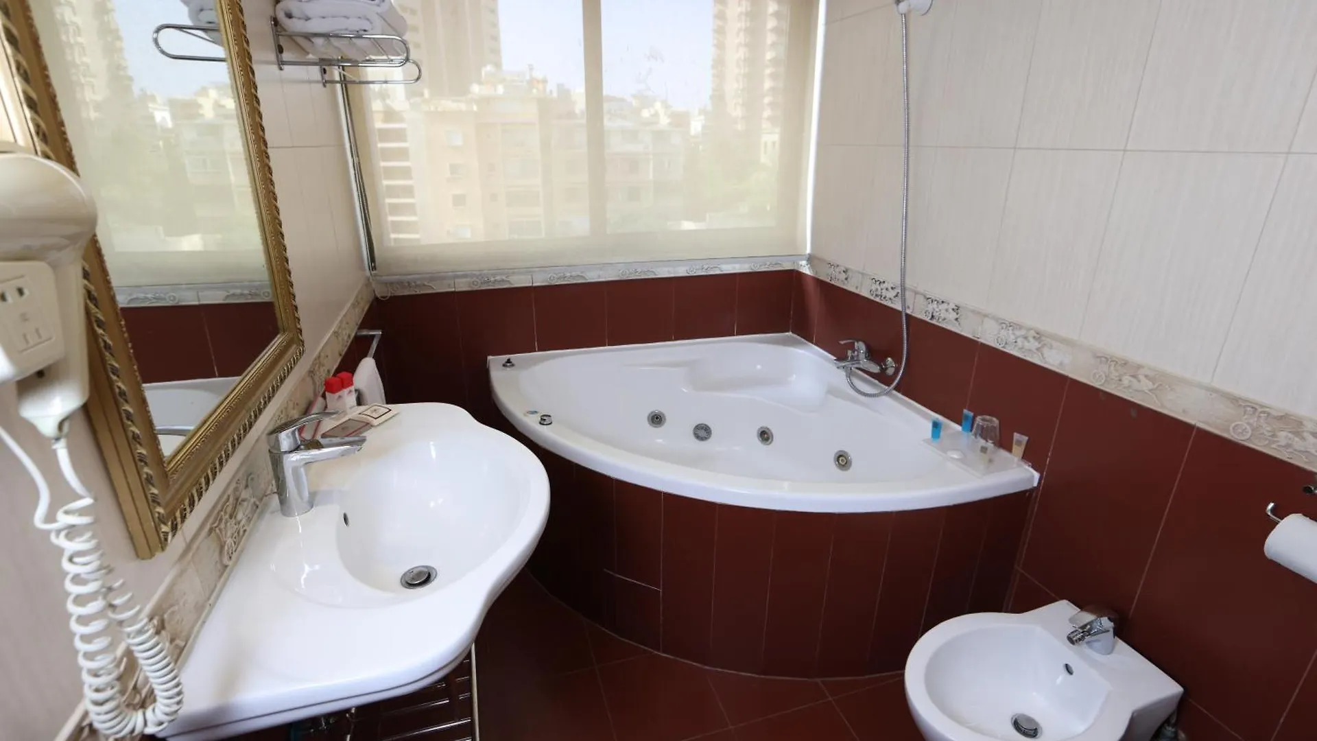 Duroy Hotel By Beverly Beirut