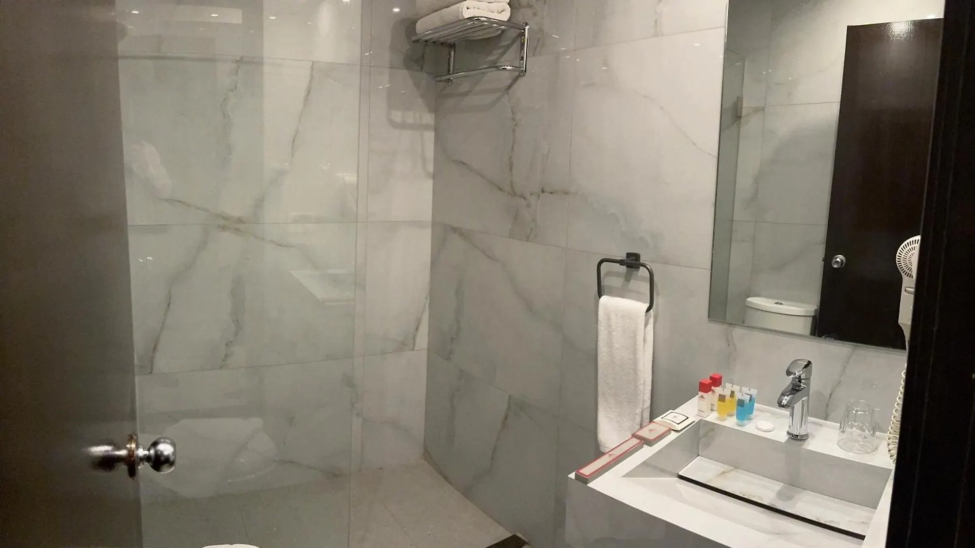 Duroy Hotel By Beverly Beirut